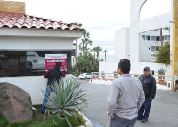 Clausuran hotel en Rosarito por adeudo alto en consumo de agua