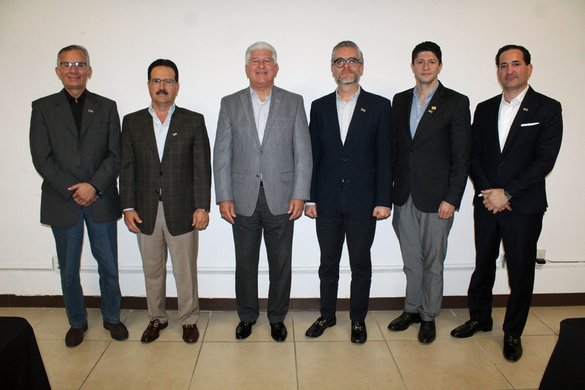 Reeligen al Consejo Directivo de la Canadevi BC