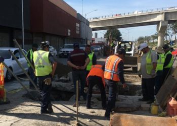 Busca Cespt solución a daños en pozo de visita de Colector Internacional