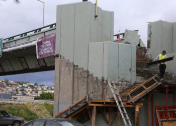 Ayuntamiento refuerza limpieza y rehabilitación de puentes vehiculares y peatonales