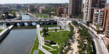 Exponen sobre importancia de arquitectura regenerativa