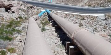 Inverosímil que no se respeten medidas de seguridad al cambiar colores en tubería del acueducto