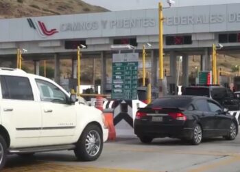 Exhorta Ruiz Uribe a resolver problema de caseta de cobro de Playas con apego a Estado de Derecho