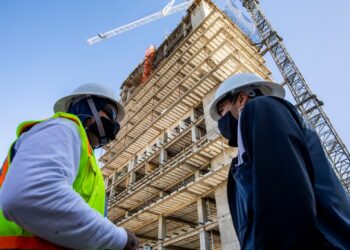 Mantienen seguimiento a protocolos sanitarios para la industria de la construcción
