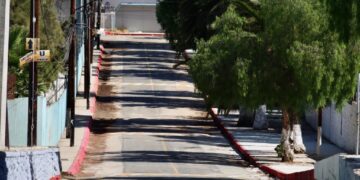 Entregan obra de rehabilitación del acceso principal al Centro Escolar Agua Caliente