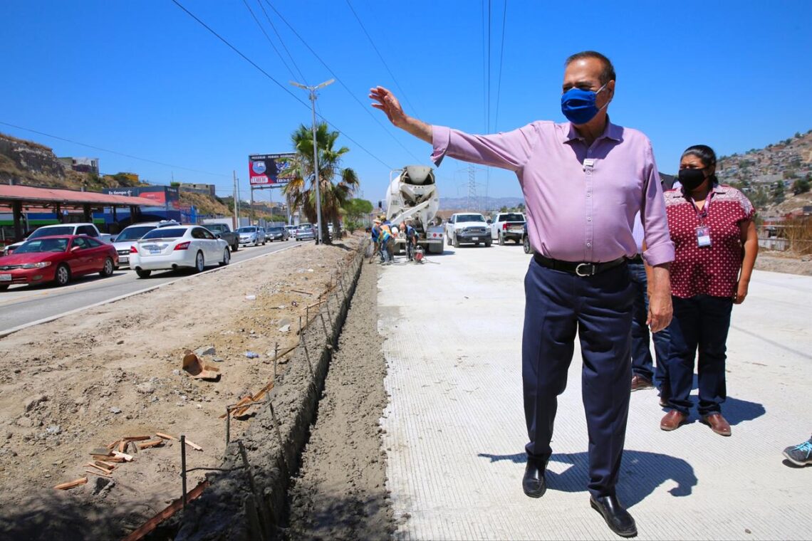 Atienden rezago en infraestructura urbana de Cerro Colorado y Presa Este