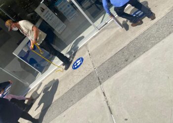 Clausuran local comercial y levantan cuatro actas administrativas en Plaza Río