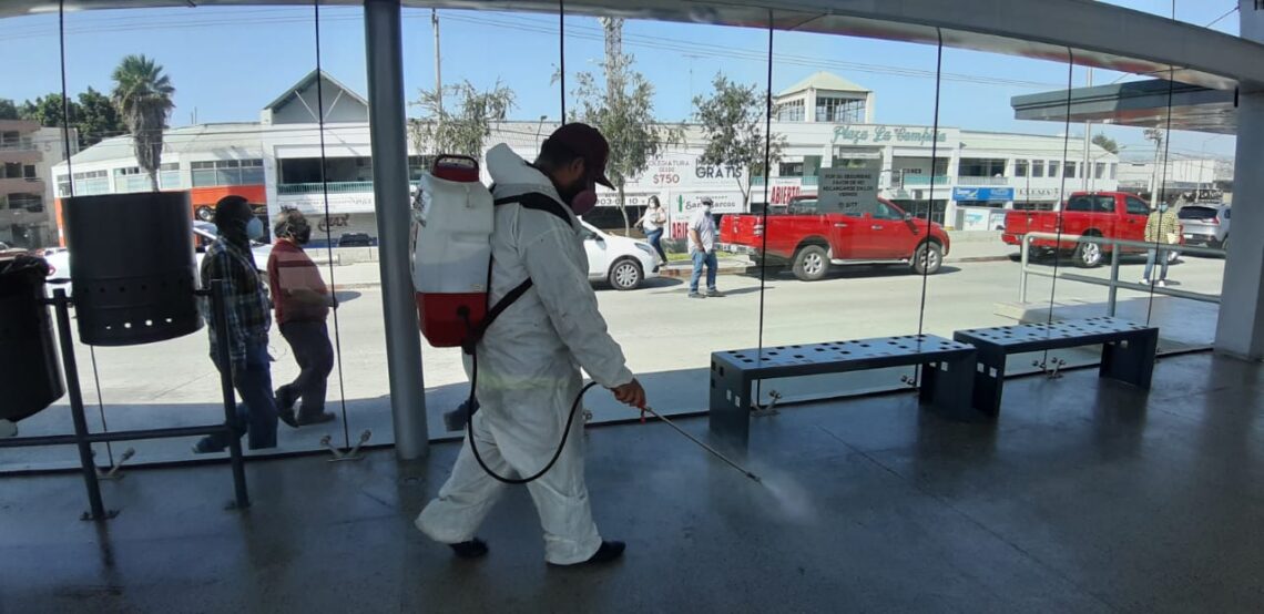 Refuerzan jornadas de sanitización en las zonas más afectadas por la pandemia