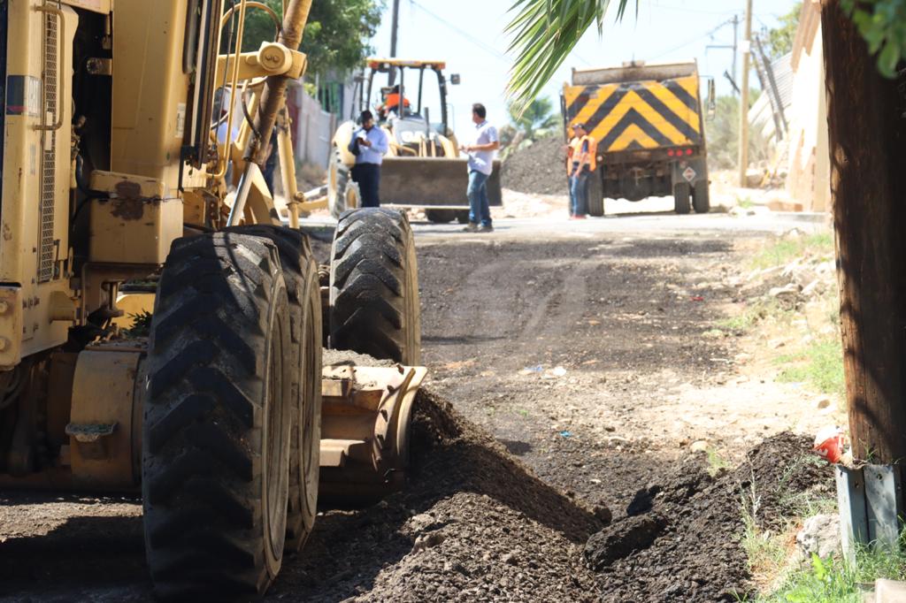 Obras de mejora vial en poblado La Presa