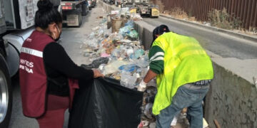 Retiran más de dos toneladas de basura en corredor de exportación en Garita de Otay