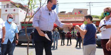 Retiran ocho toneladas de basura en El Refugio