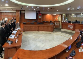 Presenta Secretaria de Infraestructura glosa del primer informe ante Congreso del Estado