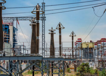 Anuncian lista de empresas que buscan participar en generación de energía en BC