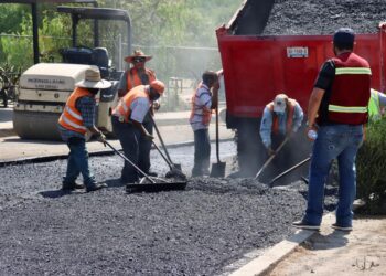 Bachean 6 mil 500 metros cuadrados en colonia El Laurel