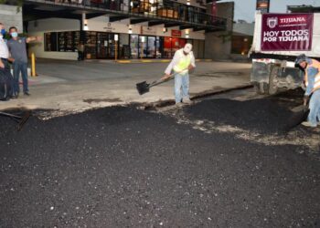 Inician trabajos preparativos de pavimentación en La Cacho