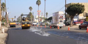 Avanza el desarrollo urbano de Tijuana con rehabilitación de calles en Playas y San Antonio de los Buenos