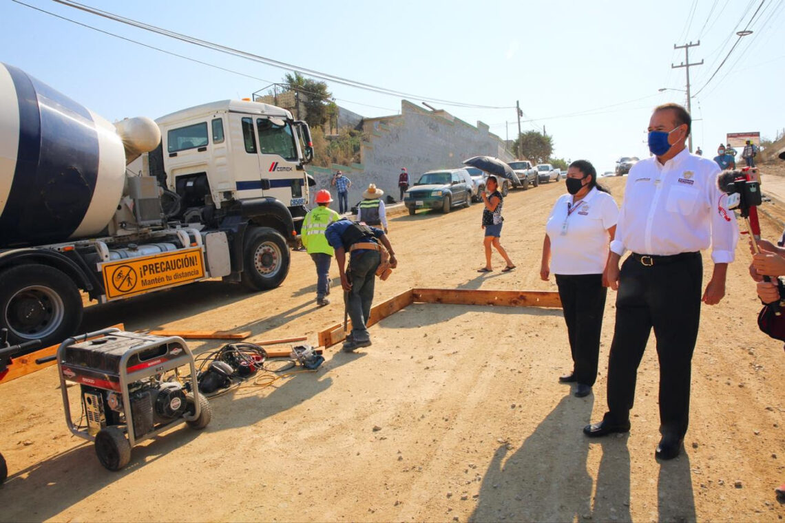 Obras de pavimentación en URBI Villas del Prado