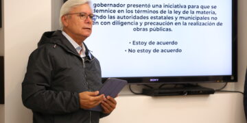 Envían iniciativa al Congreso para sancionar a responsables de malas obras públicas