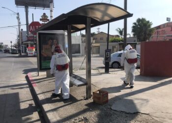 Avanza Ayuntamiento en desinfección de espacios para combatir al COVID-19