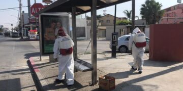 Avanza Ayuntamiento en desinfección de espacios para combatir al COVID-19