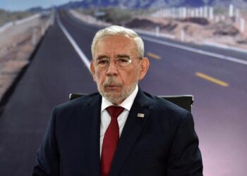 Informa SCT ante Cámara de Diputados sobre ejecución de obras carreteras en el país