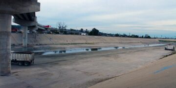 Realizan propuestas para mejorar el Río Tijuana con formato Pechakucha