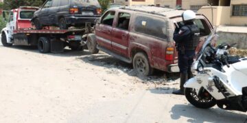 Remueve Ayuntamiento de Tijuana mil 375 autos abandonados en las calles