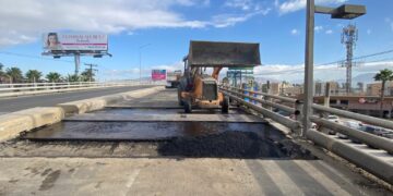 Continúa rehabilitación en puente del bulevar Alberto Limón Padilla