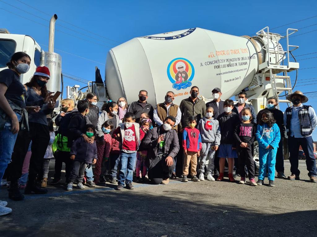JL Concretos y Agregados apoya a niños y familias vulnerables