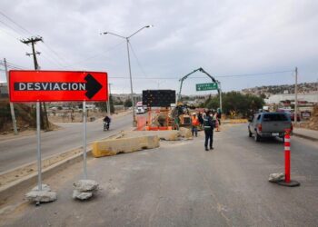 Intensifican trabajos de rehabilitación del socavón en bulevar Simón Bolivar