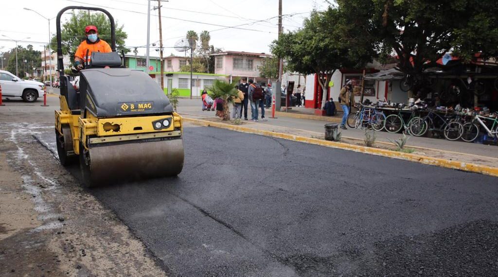 Supervisa municipio bacheo en vialidad de Zona Norte