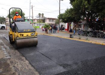 Supervisa municipio bacheo en vialidad de Zona Norte