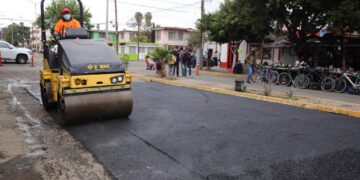 Supervisa municipio bacheo en vialidad de Zona Norte