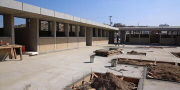 En construcción centro de salud y prepa en La Presa Este