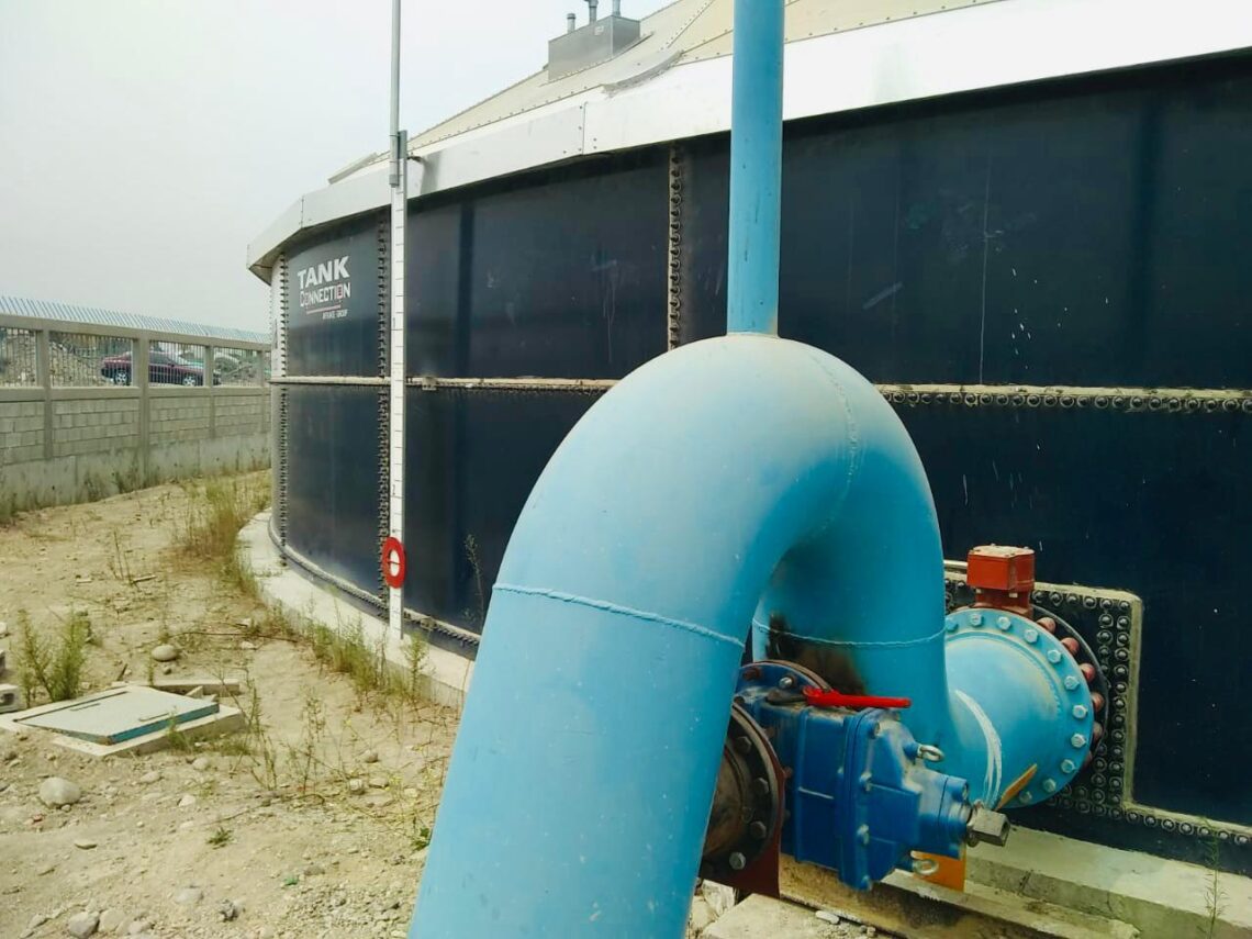 Trabajan en normalizar suministro de agua en Santa Fe