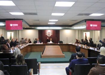 Toman protesta a regidores suplentes del Ayuntamiento