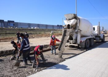 Avanza construcción en carretera libre Tijuana-Mexicali