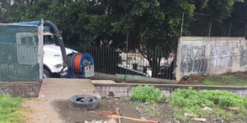 Incrementan taponamientos en drenaje de Tijuana: Cespt