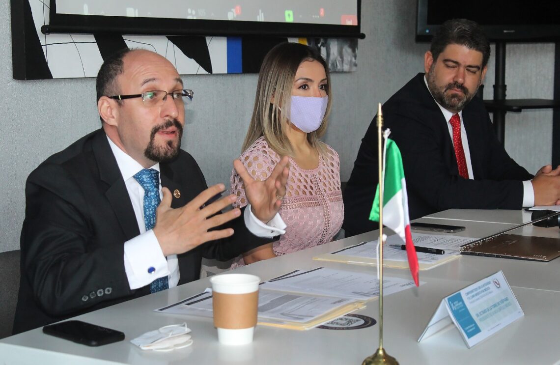 Firman acuerdo para promover el cumplimiento empresarial y practicas anticorrupción