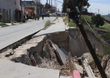 Interponen denuncia contra constructora por responsabilidad en colapso de tierra en Lomas de la Presa