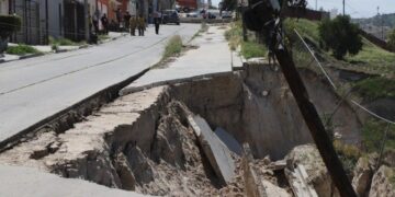 Interponen denuncia contra constructora por responsabilidad en colapso de tierra en Lomas de la Presa