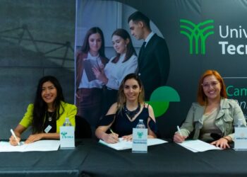 Resaltan modelo híbrido como la educación del presente