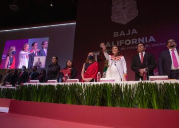 Rinde protesta Marina del Pilar como gobernadora de BC