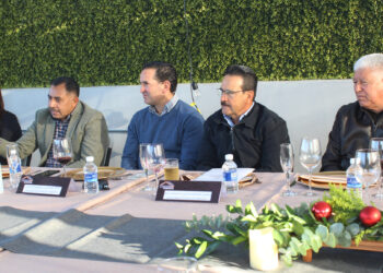 Trabajarán Canadevi y CESPT para atender temas de vivienda vertical