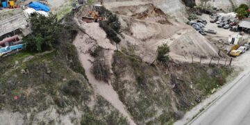 Exhortan al gobierno municipal a clausurar obra irregular en bulevar Cuauhtémoc