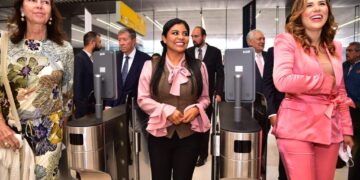 Atestigua alcaldesa ampliación de nuevo edificio procesador del Aeropuerto de Tijuana