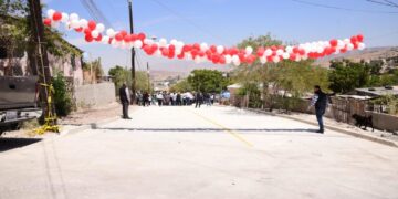 Inauguran Calle 15 de Julio en colonia 3 de Octubre