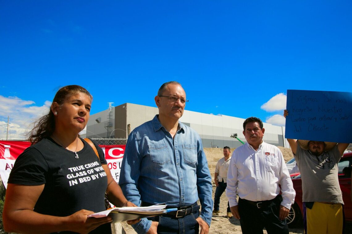 Atienden peticiones de vecinos afectados por obra privada en «El Chicote»