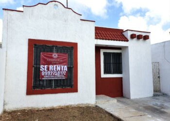 Modifican arrendadores sus contratos a pesos ante la baja del dólar