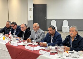 Atenderá CMIC capacitación y atención al DIF mediante convenio con autoridades